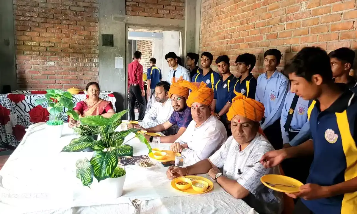 विद्यार्थियों द्वारा पाक कला फूड कुकिंग कॉम्पिटिशन का आयोजन