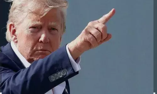 अभी तो सिर्फ कुछ घंटे ही हुए हैं, भारत के पलटवार पर ट्रंप का जबाव; बोले- अभी कई और प्रतिबंध देखने को मिलेंगे अभी तो सिर्फ कुछ घंटे ही हुए हैं, भारत के पलटवार पर ट्रंप का जबाव; बोले- अभी कई और प्रतिबंध देखने को मिलेंगे