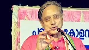 अमेरिका ने भारत पर लगाया 25% अतिरिक्त टैक्स, शशि थरूर बोले- ये दोहरा मापदंड है; हमें सीख लेनी चाहिए अमेरिका ने भारत पर लगाया 25% अतिरिक्त टैक्स, शशि थरूर बोले- ये दोहरा मापदंड है; हमें सीख लेनी चाहिए