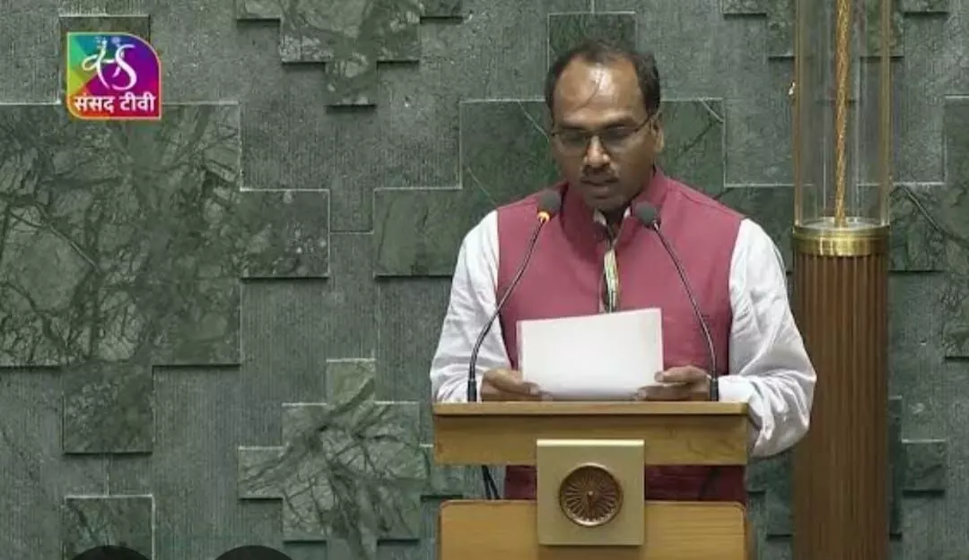 सांसद डॉ रावत के प्रश्न पर जनजातीय कार्य राज्यमंत्री ने दी जानकारी सांसद डॉ रावत के प्रश्न पर जनजातीय कार्य राज्यमंत्री ने दी जानकारी