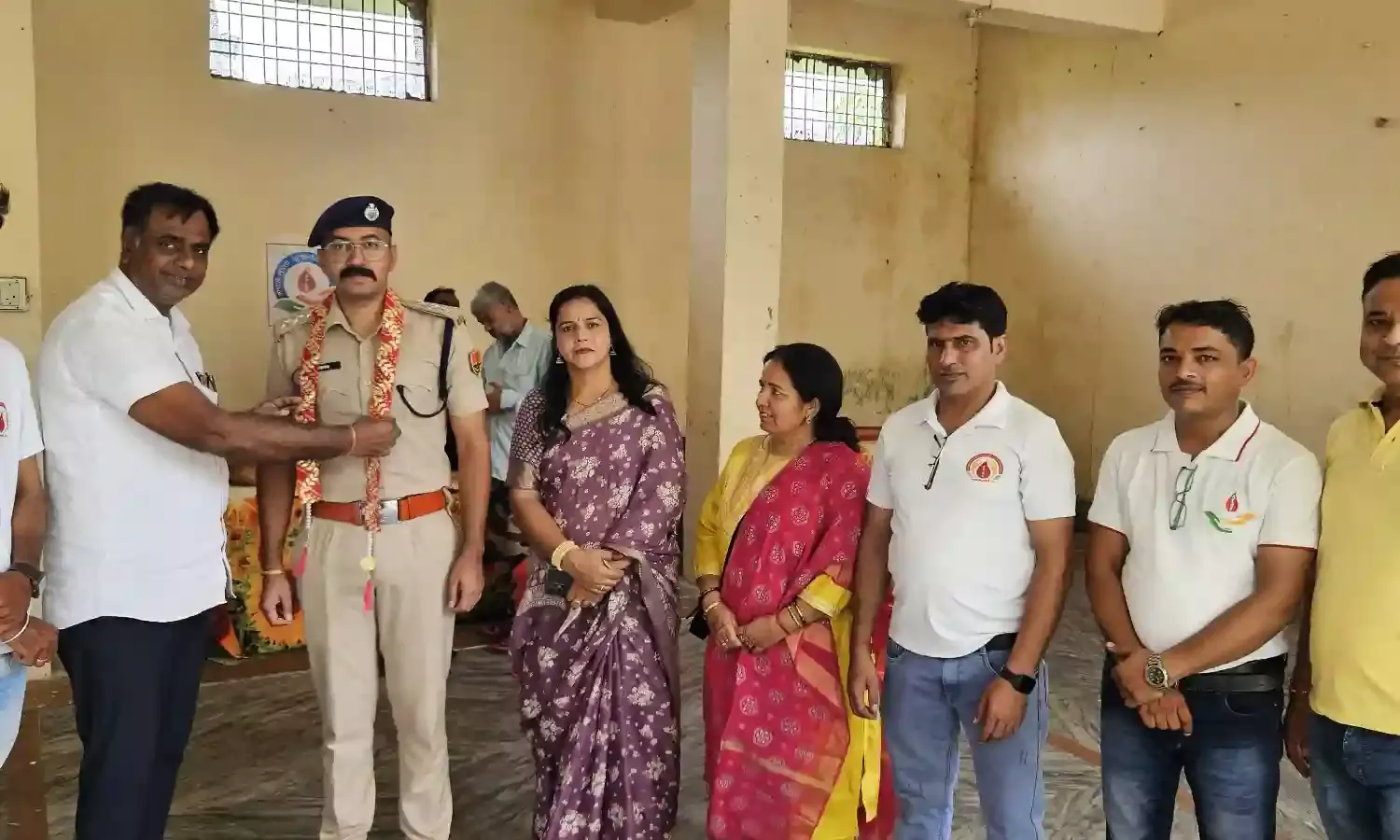 61 यूनिट रक्तदान कर मनाया रक्षाबंधन पर्व