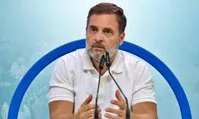 साइन करो या माफी मांगो, इस बार राहुल गांधी से सख्ती से बोला चुनाव आयोग