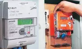 स्मार्ट मीटर पर जनविरोध के बाद झुके डिस्कॉम्स, अब पहले सरकारी दफ्तरों में लगेंगे मीटर