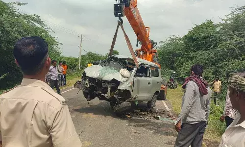 गुलाबपुरा: अनियंत्रित कार गहरे खड्डे में गिरी, हरियाणा के 7 लोग घायल