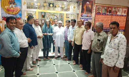 भगवान झूलेलाल को रक्षा सूत्र बांध कर मनाया रक्षा बंधन पर्व