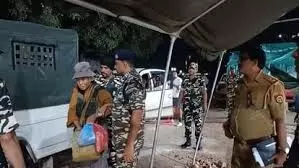 भारत में प्रवेश कर रहा चीन का नागरिक गिरफ्तार भारत में प्रवेश कर रहा चीन का नागरिक गिरफ्तार