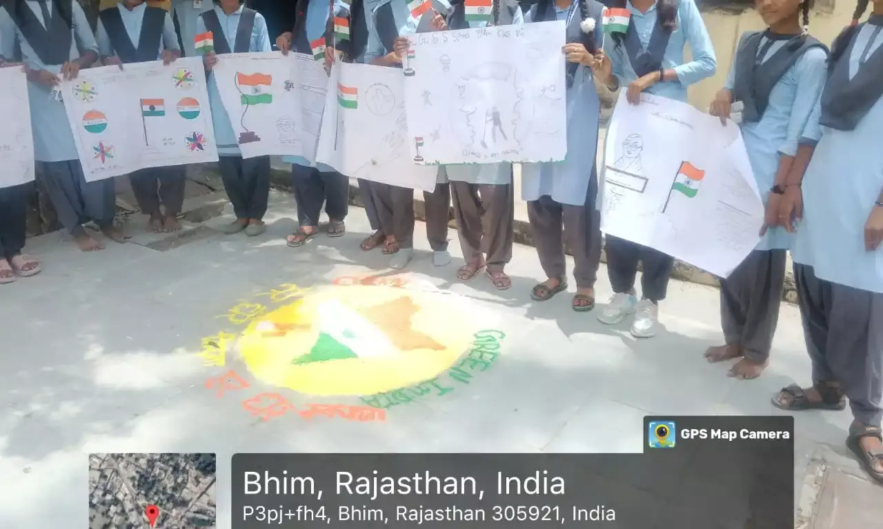 राजकीय उच्च माध्यमिक बालिका विद्यालय में  चित्रकला, निबंध एवं रंगोली प्रतियोगिताओं का आयोजन
