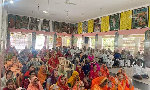 शरणागति जीवन के सभी दुखों का अंत कर देती है - स्वामी अच्युतानंद शरणागति जीवन के सभी दुखों का अंत कर देती है - स्वामी अच्युतानंद