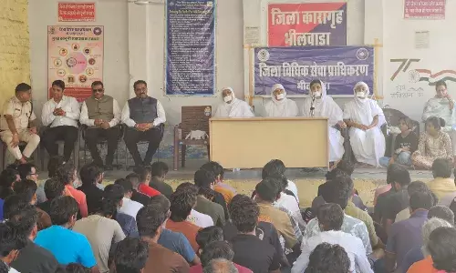 जिला एवं सेशन न्यायाधीश ने किया जिला कारागृह का आकस्मिक निरीक्षण