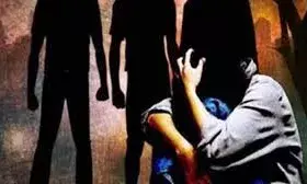 OMG! नाबालिग लड़की से 5 लड़कों ने किया बलात्कार, चार  पकड़े