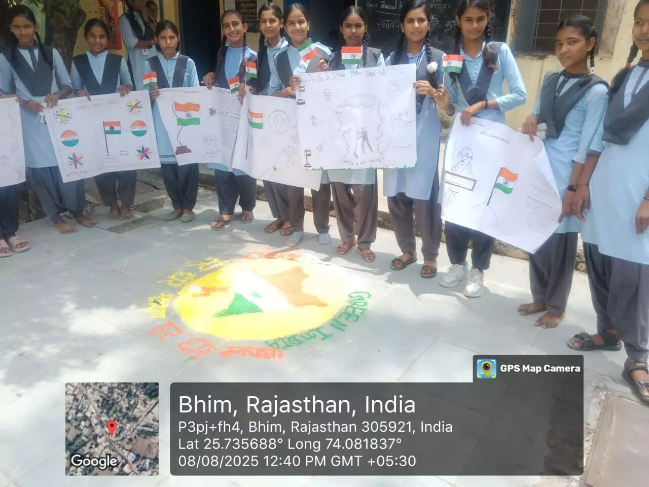 राजकीय उच्च माध्यमिक बालिका विद्यालय में  चित्रकला, निबंध एवं रंगोली प्रतियोगिताओं का आयोजन