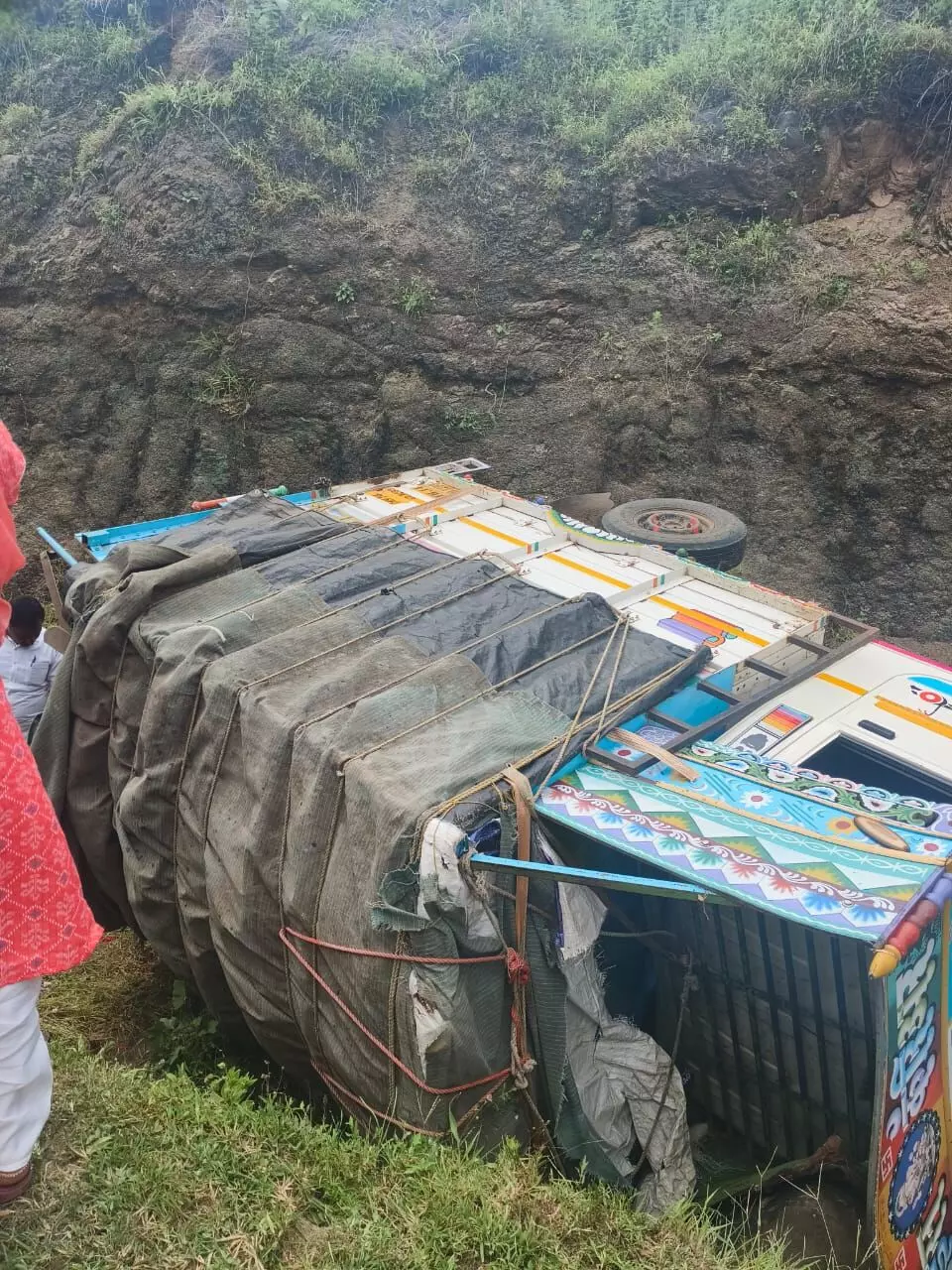 पुणे में भीषण सड़क हादसा: पिकअप पलटने से 7 श्रद्धालुओं की मौत, पीएम मोदी ने जताया दुख