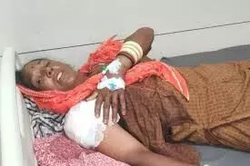 आटा-साटा’ विवाद,पत्नी को नहीं भेजने पर बौखलाया दामाद ने सास को मारी गोली आटा-साटा’ विवाद,पत्नी को नहीं भेजने पर बौखलाया दामाद ने सास को मारी गोली