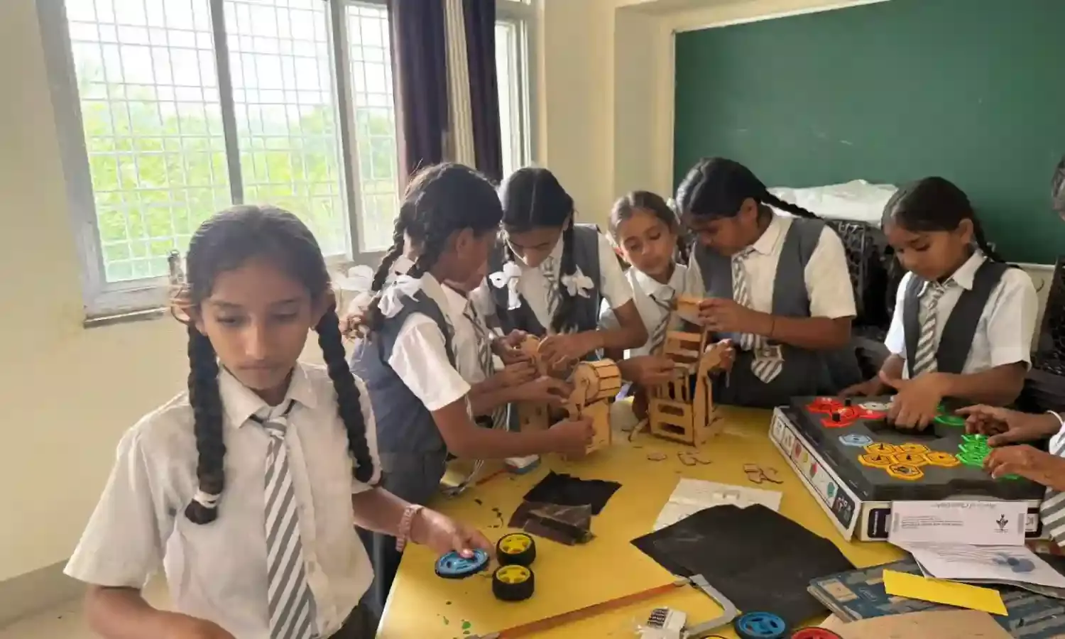 मेगा टिंकरिंग डे का आयोजन नवाचार की दिशा में सार्थक पहल