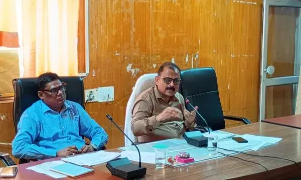 समीक्षा बैठक में जाना फ़्लैगशिप योजनाओं का हाल, हर पात्र को लाभान्वित करने के निर्देश