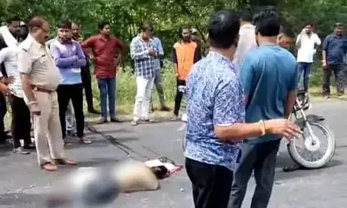 शंभूगढ़ हाईवे पर दर्दनाक सड़क हादसा, खेत जा रहे किसान की मौके पर मौत शंभूगढ़ हाईवे पर दर्दनाक सड़क हादसा, खेत जा रहे किसान की मौके पर मौत