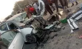 40 फीट गहरी नदी में कार गिरी 4 शिक्षकों की मौत, 2 राजस्थान के NEET-JEE की कराते थे कोचिंग 40 फीट गहरी नदी में कार गिरी 4 शिक्षकों की मौत, 2 राजस्थान के NEET-JEE की कराते थे कोचिंग