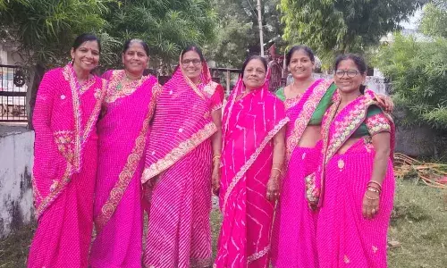 तीज का पर्व मनाया