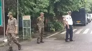 जयपुर में मुख्यमंत्री कार्यालय को बम से उड़ाने की धमकी, झुंझुनूं से आरोपी गिरफ्तार जयपुर में मुख्यमंत्री कार्यालय को बम से उड़ाने की धमकी, झुंझुनूं से आरोपी गिरफ्तार