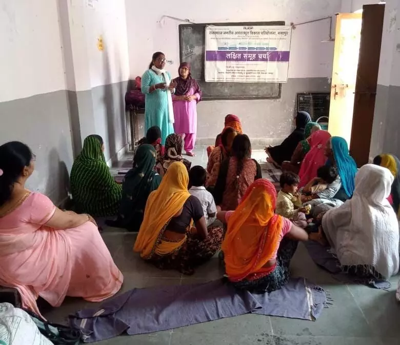 एफएसटीपी के फायदों की दी जानकारी, महिलाओं को किया स्वच्छता के प्रति जागरूक एफएसटीपी के फायदों की दी जानकारी, महिलाओं को किया स्वच्छता के प्रति जागरूक