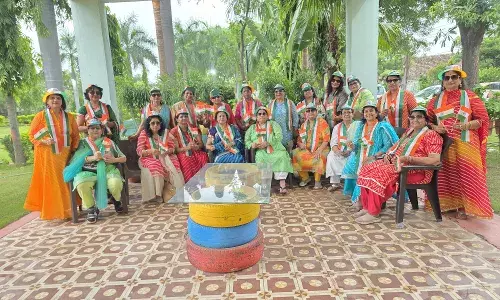 हर घर तिरंगा फहराने के संदेश के साथ निकाली तिरंगा रैली