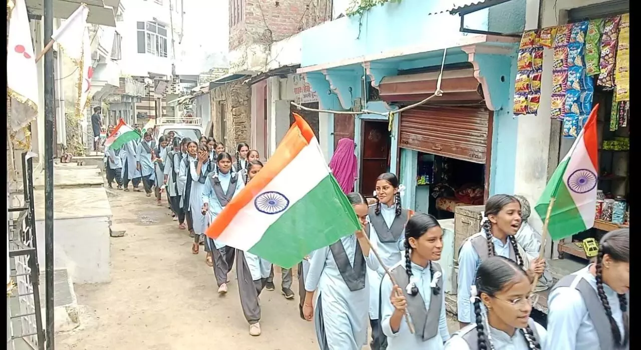 घोसुण्डा   में तिरंगा रैली का आयोजन