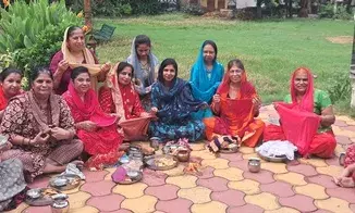 सिंधी समाज ने मनाई वडी सताएं,माताजी को लगाया ठंडे व्यजनों का भोग