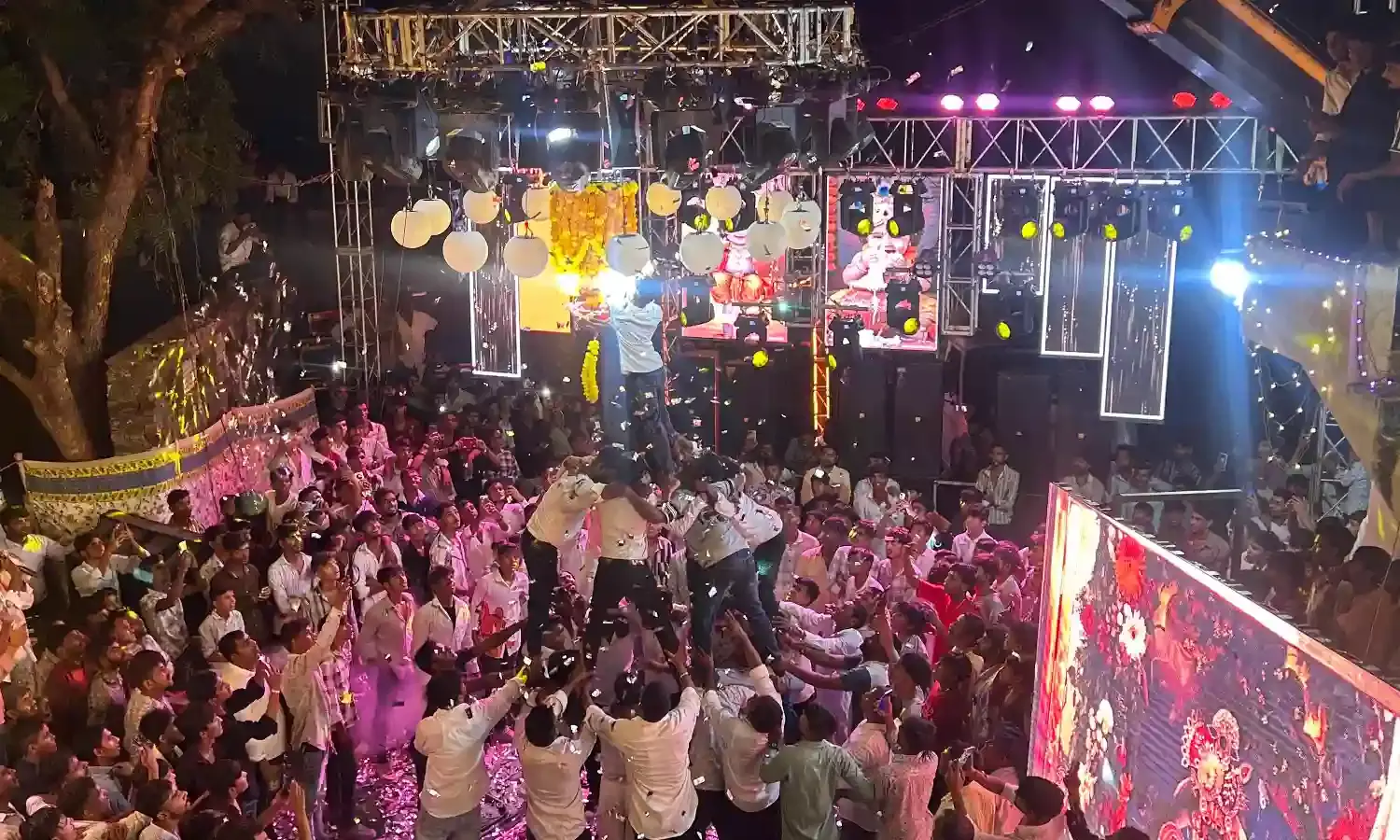 कोदू कोटा में जन्माष्टमी उत्सव धूमधाम से मना,1.10 लाख में फूटी मटकी कोदू कोटा में जन्माष्टमी उत्सव धूमधाम से मना,1.10 लाख में फूटी मटकी