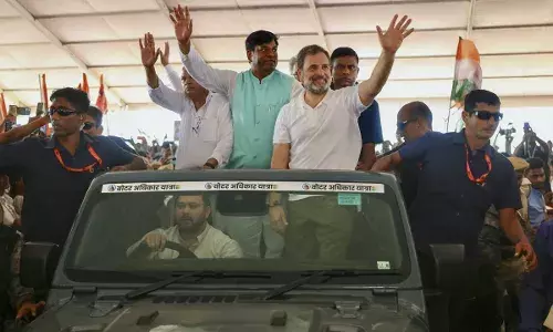 बिहार में वोट चोरी का सपना पूरा नहीं होने देंगे :ढहाएंगे 50 फीसदी आरक्षण की दीवार, बोले राहुल गांधी- पूंजीपतियों के लिए काम कर रहे हैं मोदी