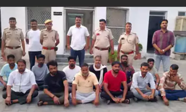 भीलवाड़ा में व्यायामशाला  पर पुलिस का छापा, 12 जुआरी गिरफ्तार – 57 हजार 960 रुपये बरामद