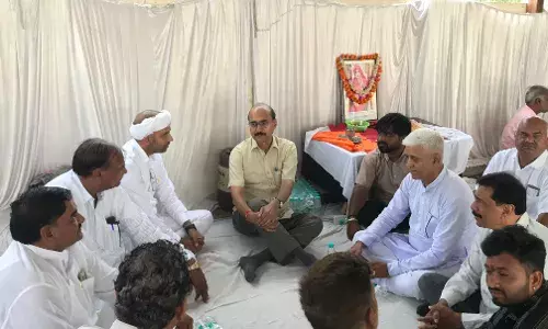 जाट की माता के निधन पर  पूर्व मंत्री  पाराशर ने जताया दुःख