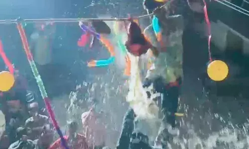 गालव ग्रुप द्वारा जन्माष्टमी पर किया मटकी फोड़ का आयोजन गालव ग्रुप द्वारा जन्माष्टमी पर किया मटकी फोड़ का आयोजन