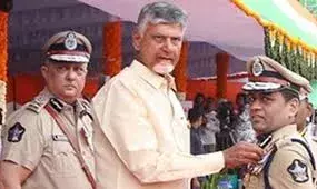 भीलवाड़ा के आईपीएस महेश चंद्र लड्ढा को राष्ट्रपति पदक भीलवाड़ा के आईपीएस महेश चंद्र लड्ढा को राष्ट्रपति पदक