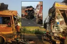 बूंदी में दो ट्रकों की भिड़ंत में 3 लोगों की मौत