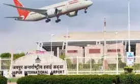 रनवे से वापस लौटा विमान अबूधाबी बिना सवारी के रवाना, कई फ्लाइट का गड़बड़ाया शेड्यूल