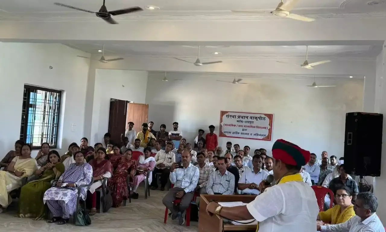 शिक्षा सबसे शक्तिशाली हथियार है, इसे सही दिशा में प्रयोग करें”- डॉ बैरवा”