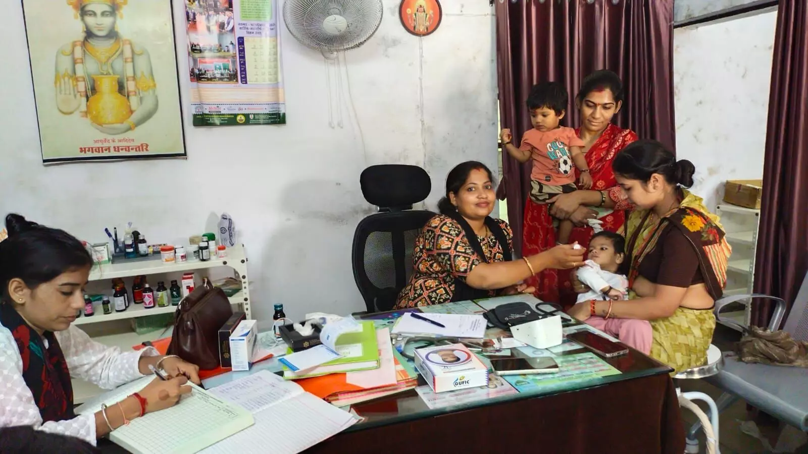 निःशुल्क चिकित्सा शिविर में 500 से अधिक लोगों ने लिया लाभ निःशुल्क चिकित्सा शिविर में 500 से अधिक लोगों ने लिया लाभ