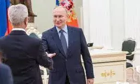 मॉस्को में राष्ट्रपति पुतिन से मिले जयशंकर, अमेरिकी प्रतिबंध के बीच रिश्तों पर मंथन