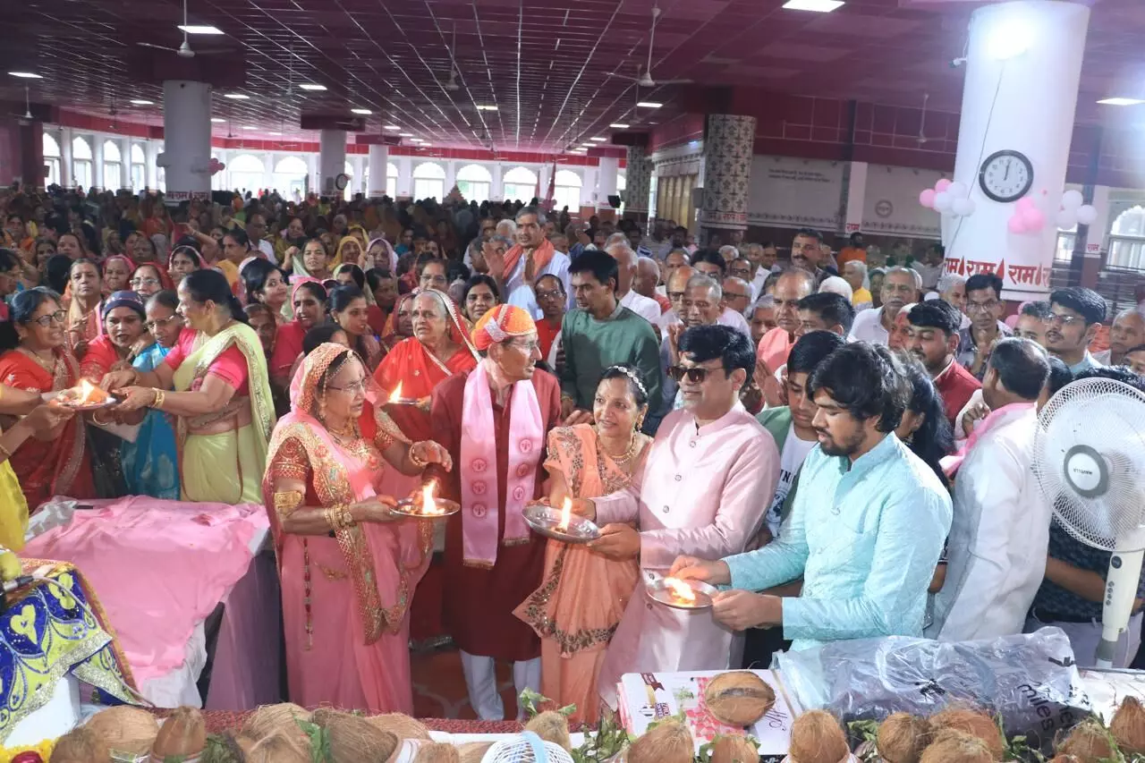 भागवत कथा के श्रवण से व्यक्ति भव सागर से पार हो जाता: संत हरशुकराम भागवत कथा के श्रवण से व्यक्ति भव सागर से पार हो जाता: संत हरशुकराम