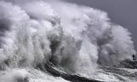 साउथ अमेरिका के पास समंदर में भूकंप के तेज झटके, 7.5 तीव्रता से कांप गया ड्रेक पैसेज; सुनामी की वॉर्निंग जारी साउथ अमेरिका के पास समंदर में भूकंप के तेज झटके, 7.5 तीव्रता से कांप गया ड्रेक पैसेज; सुनामी की वॉर्निंग जारी