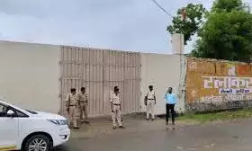 रत्नाकर ग्रुप में करोड़ो की टेक्स चोरी पकड़ी ,20 करोड़ की पेनल्टी जमा कराने से  टली गिरफ्तारी