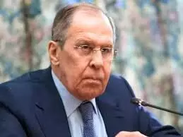 विदेश मंत्री लावरोव ने साफ किया- शर्तों के हल होने पर ही पुतिन मिलेंगे जेलेंस्की से