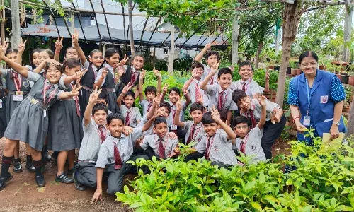 महेश पब्लिक स्कूल के नन्हे विद्यार्थियों का पौधशाला भ्रमण, प्रकृति संरक्षण का लिया संकल्प