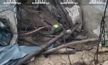 बारिश से कच्चा मकान ढहा बारिश से कच्चा मकान ढहा