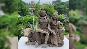 हरतालिका तीज पर क्यों की जाती है मिट्टी के शिवलिंग बनाकर पूजा