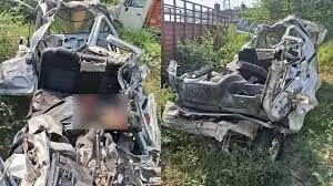 पीलीभीत हादसा: कार-टेंपो टक्कर में मासूम सहित 5 की मौत, 5 घायल पीलीभीत हादसा: कार-टेंपो टक्कर में मासूम सहित 5 की मौत, 5 घायल