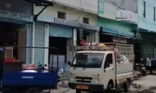 भीलवाड़ा में मंडी यूजर टैक्स पर टकराव, 6 दिन बाद खुलीं 125 से ज्यादा दुकानें – कल सीएम से होगी निर्णायक वार्ता