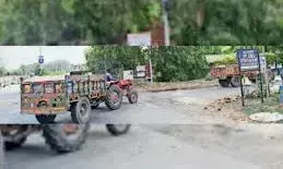 भीलवाड़ा में बजरी माफिया का तांडव: SP की सख्ती बेकार, सड़कों पर मौत दौड़ रही बेख़ौफ़