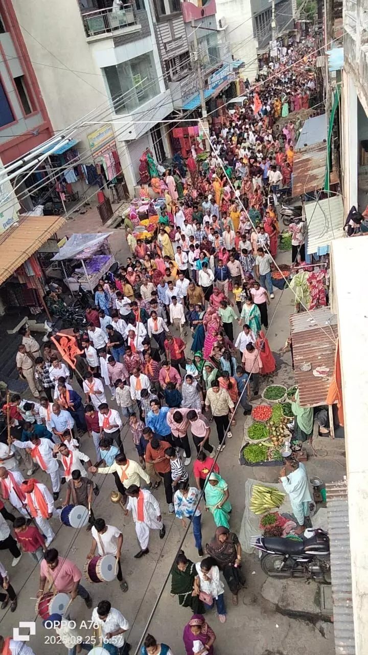 बाबा रामदेव जी का जन्मोत्सव पर कोली समाज ने निकाली शोभायात्रा बाबा रामदेव जी का जन्मोत्सव पर कोली समाज ने निकाली शोभायात्रा