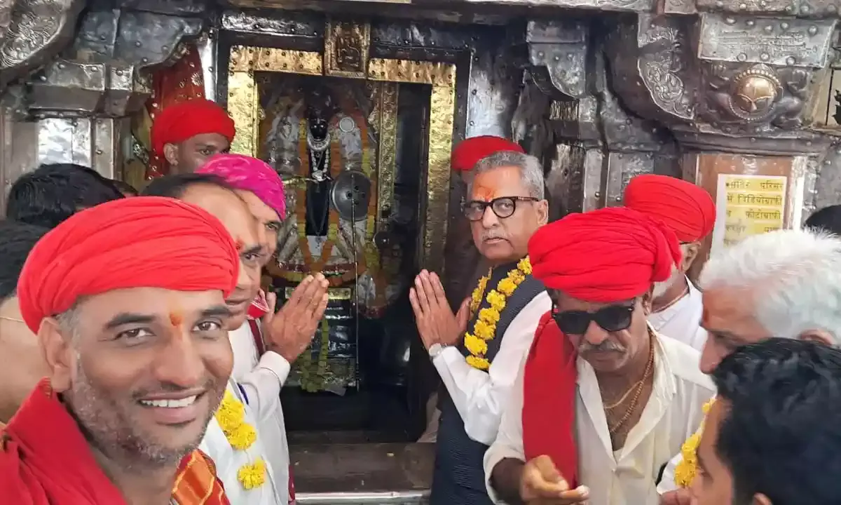 सिक्किम के राज्यपाल माथुर ने किए प्रभु श्रीचारभुजानाथ जी के दर्शन